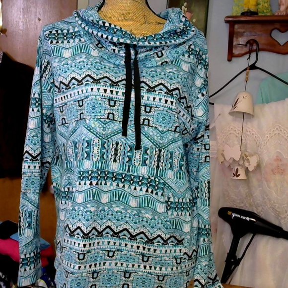 Bobbie Brooks Sweaters - Patterned Sweater
